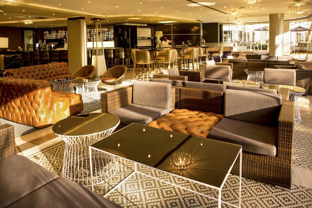 The Maslow Hotel, Sandton Zewnętrze zdjęcie